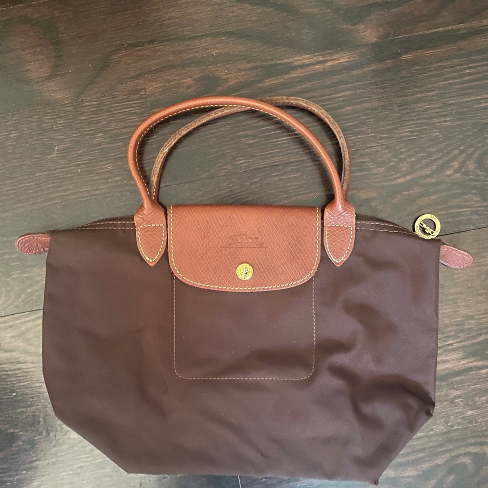 Longchamp purse